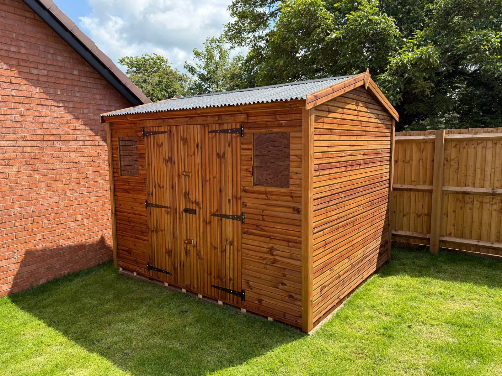 10x8 Heavy Duty Apex Garden Shed with Onduline Roofing and Security Package